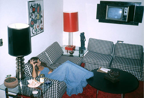 I forgot if this was Tommy s or my date in his  tree house  in Greenville, NC  I often lived with Tommy Howard, who   as a result of his wealth   would always provide me with plenty of dates from the huge pool of female  gold diggers  in America  I still live with him today   very much for the same rewarding reason 