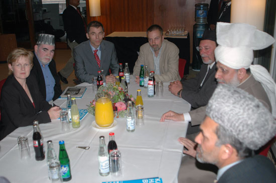 dk-minority-ahmadiyya-030