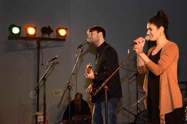 2012-12-06_23-37-59