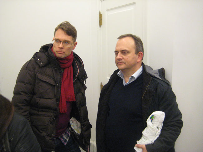 2012-03-02 17-54-40