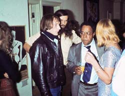1977-10-18_4360004