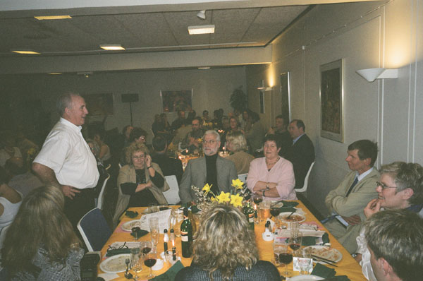 2004-03-08-081960006