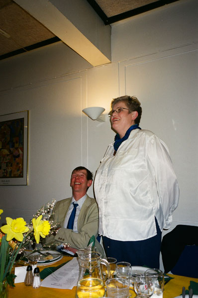 2004-03-08-081960012