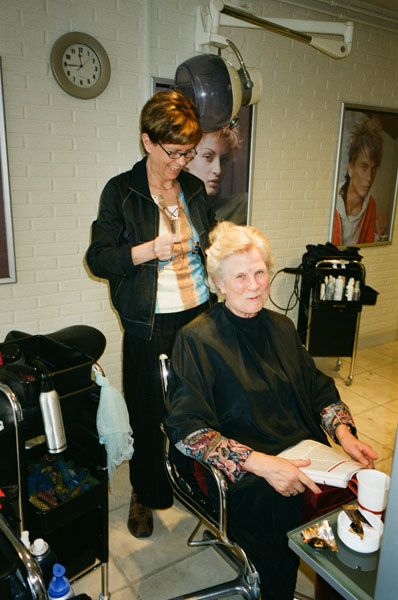 2004-03-08-081960014