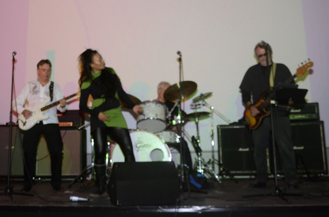 2012-04-29_23-43-19