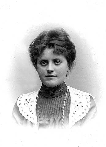 Oline Kirstine Larsen 1905