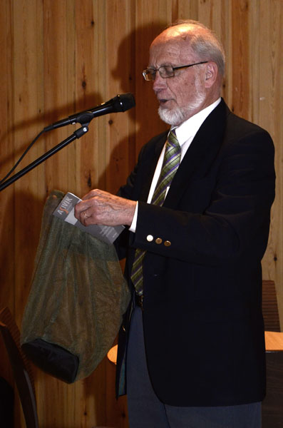 2011-11-18 14-33-58
