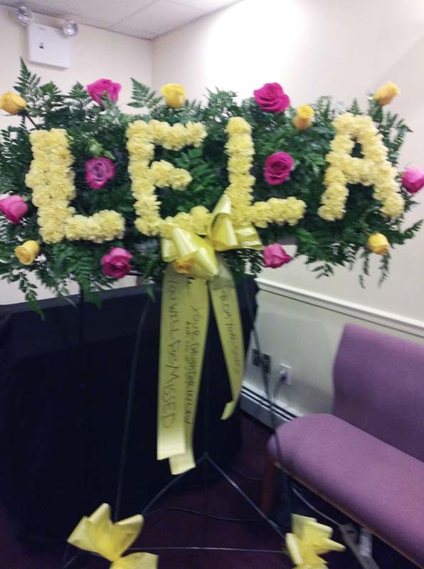 2020-04-10_funeral-07