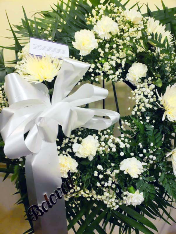 2020-04-10_funeral-08