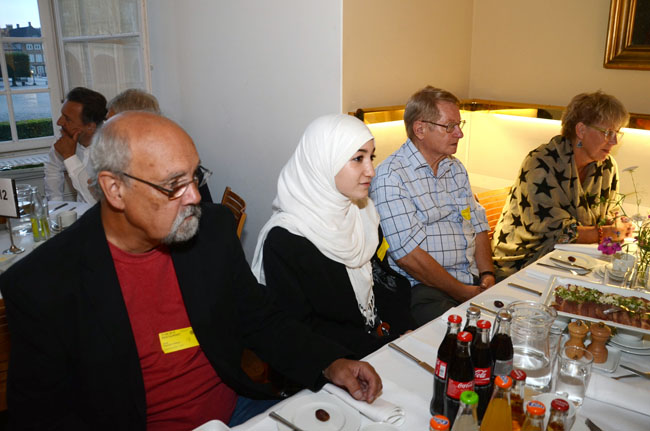 2012-08-17_20-46-54_2