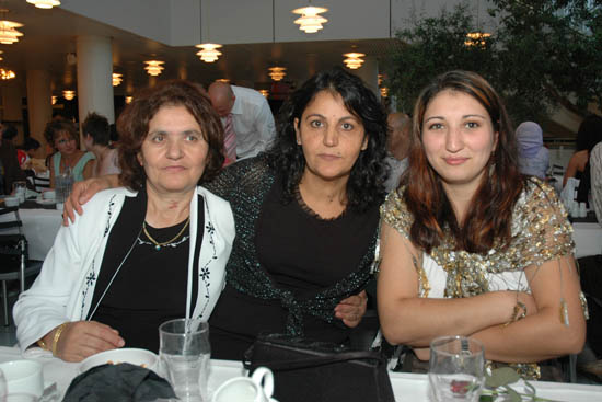 Ozlem-Devrim-517