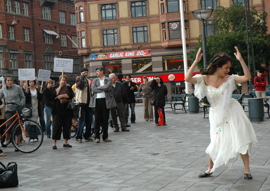 Roya Moghaddas Hoffmeyer