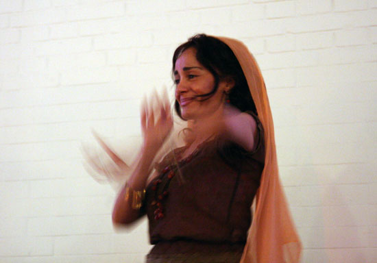 Roya Moghaddas Hoffmeyer