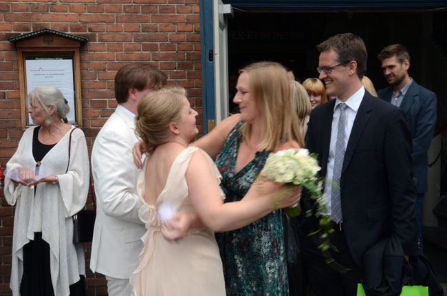 2012-06-09_13-37-18