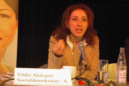 Yildiz-Akdogan-2007-069