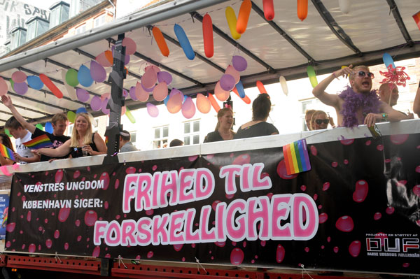 Pride-2010-025