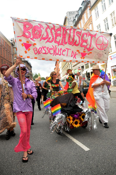 Pride-2010-057