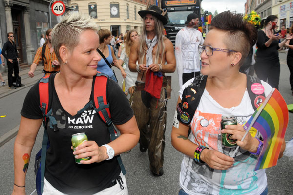 Pride-2010-074