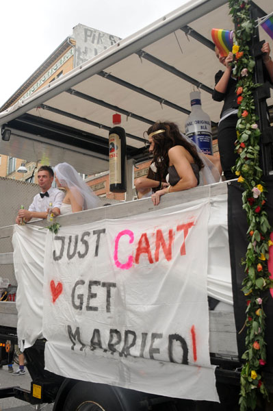 Pride-2010-076