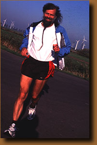 Shortly before the southern goal, the river Elb