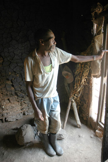 Batwa-Kitahuria-148