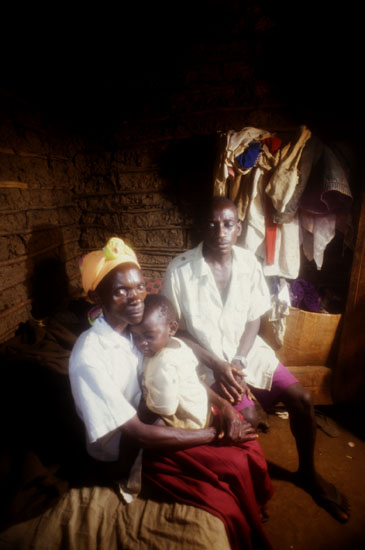 Batwa-Kitario-043
