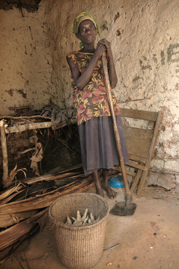 Batwa-Kitario-075