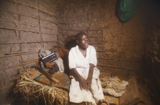 Batwa-Mukongoro-009