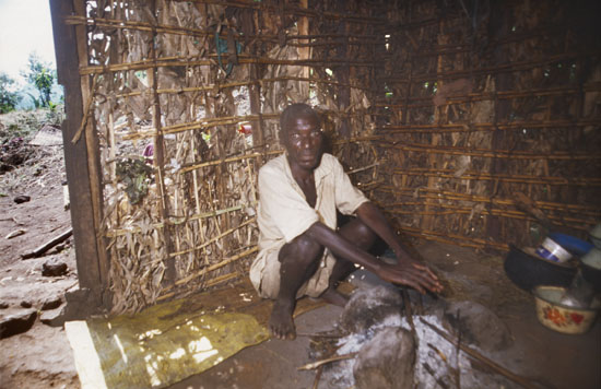 Batwa-Mukongoro-097