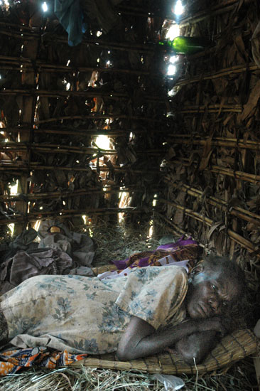 Batwa-Mukongoro-109