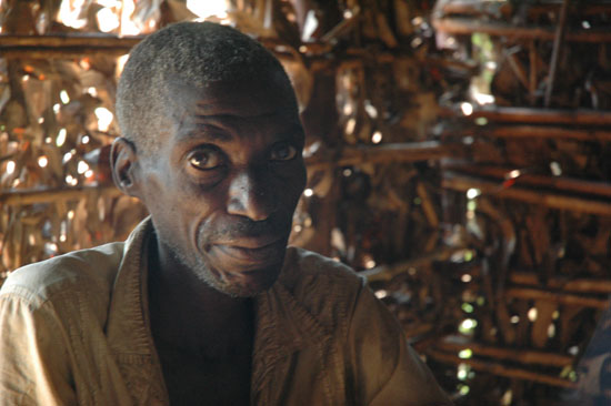 Batwa-Mukongoro-112