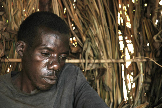 Batwa-Mukongoro-131