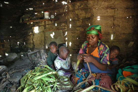 Batwa-Mukongoro-155