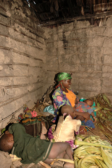 Batwa-Mukongoro-158