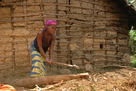 Batwa-Mukongoro-165