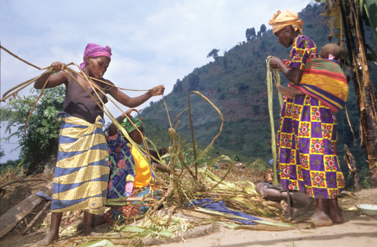 Batwa-Mukongoro-186