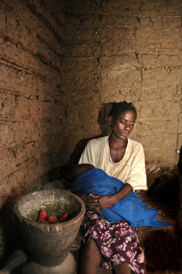 Batwa-Mukongoro-206