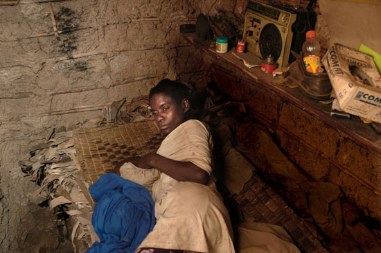 Batwa-Mukongoro-208