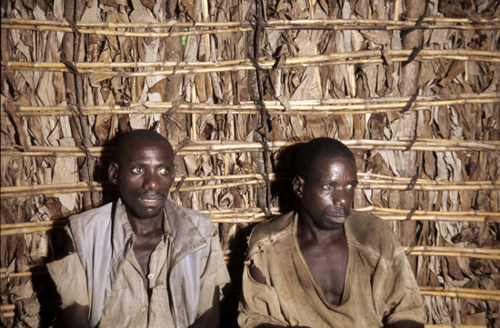 Batwa-Mukongoro-228