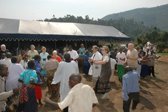 Batwa-party-035