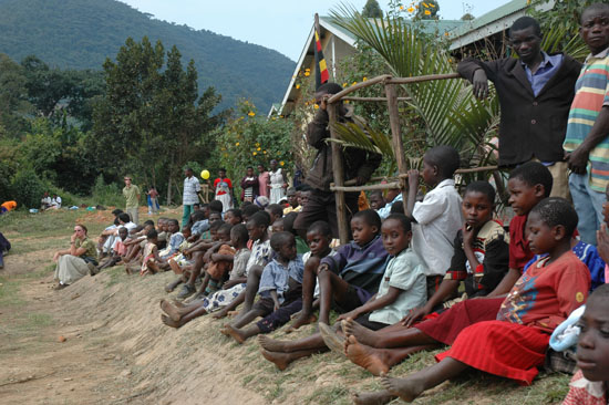 Batwa-party-095