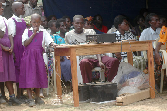 Batwa-party-117