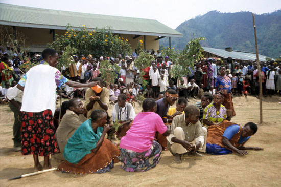 Batwa-party-257
