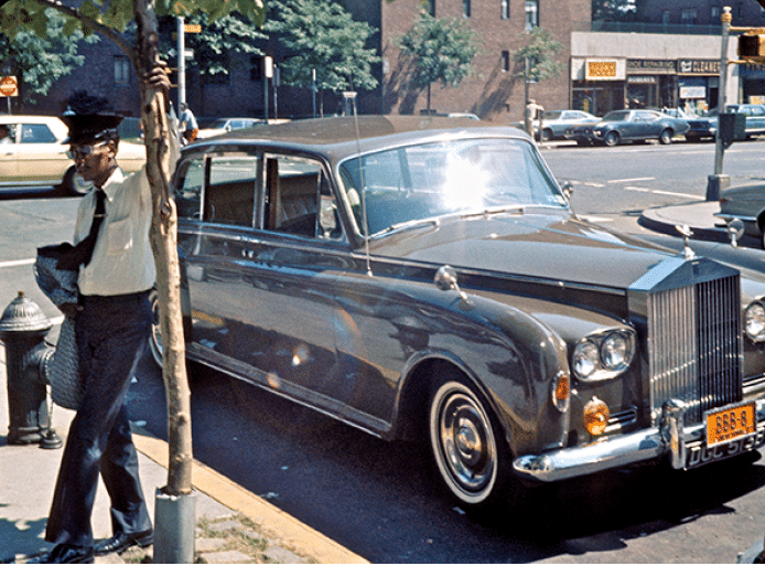 1973 - NYC  Rolls royce with black chauffeur