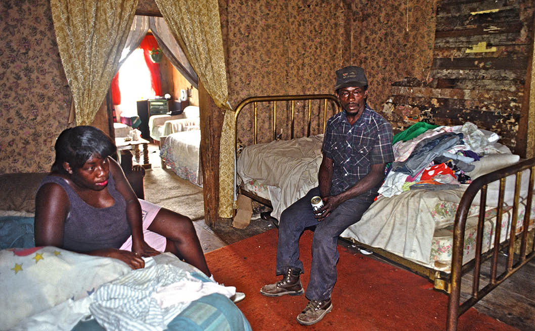 Man woman in beds near Selma AL