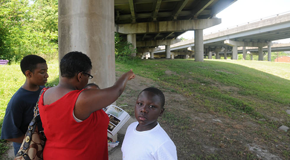 2009 - Baton Rouge, LA with my book 