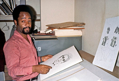 1974 -Emory Douglass in BPP headquarter in Oakland 
