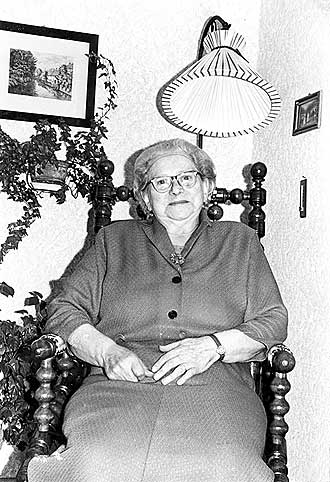 "Moster" Marie Rasmussen 